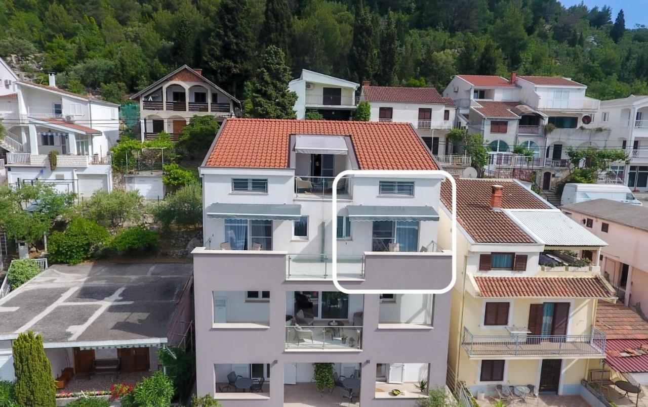Apartment Antun - Adriatic Coast Retreat Блаце Номер фото