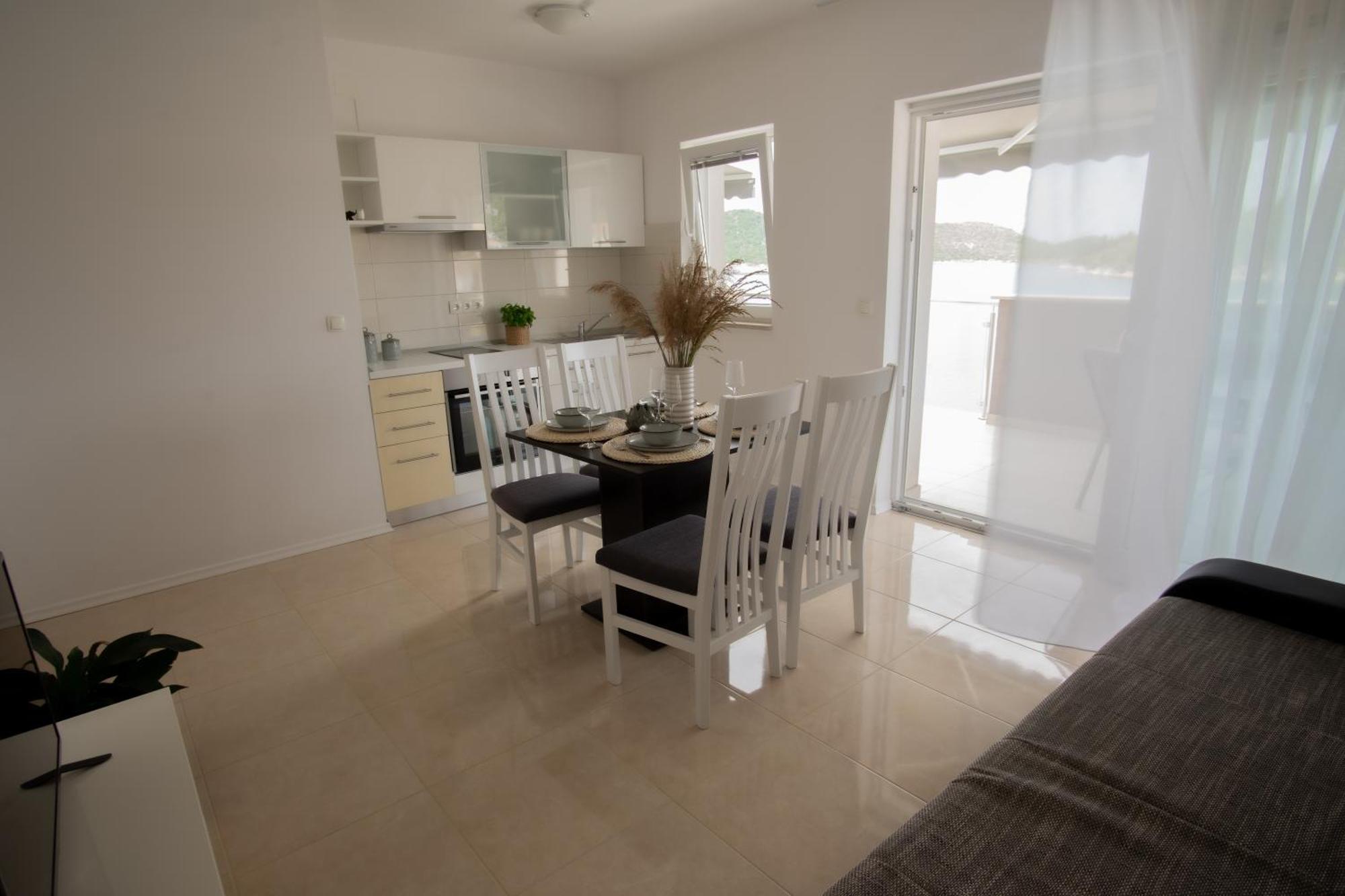 Apartment Antun - Adriatic Coast Retreat Блаце Экстерьер фото