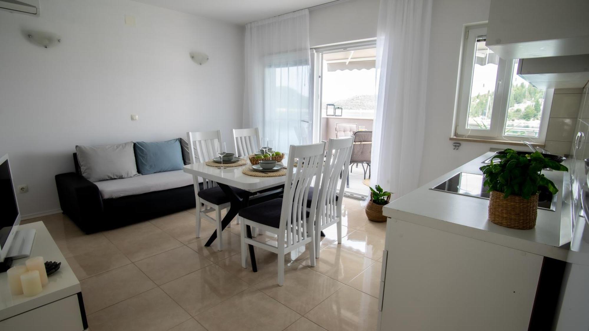Apartment Antun - Adriatic Coast Retreat Блаце Номер фото
